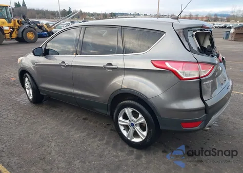 2014 Ford Escape Se z USA, uszkodzony, nr VIN 1FMCU9G96EUC45939